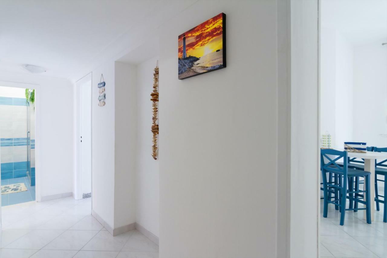 Aquamarine Relaxing Capri Suites Luaran gambar