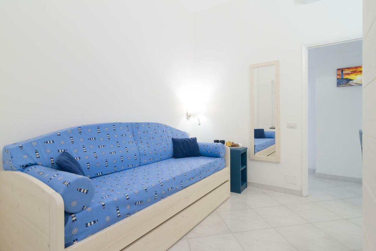 Aquamarine Relaxing Capri Suites Luaran gambar