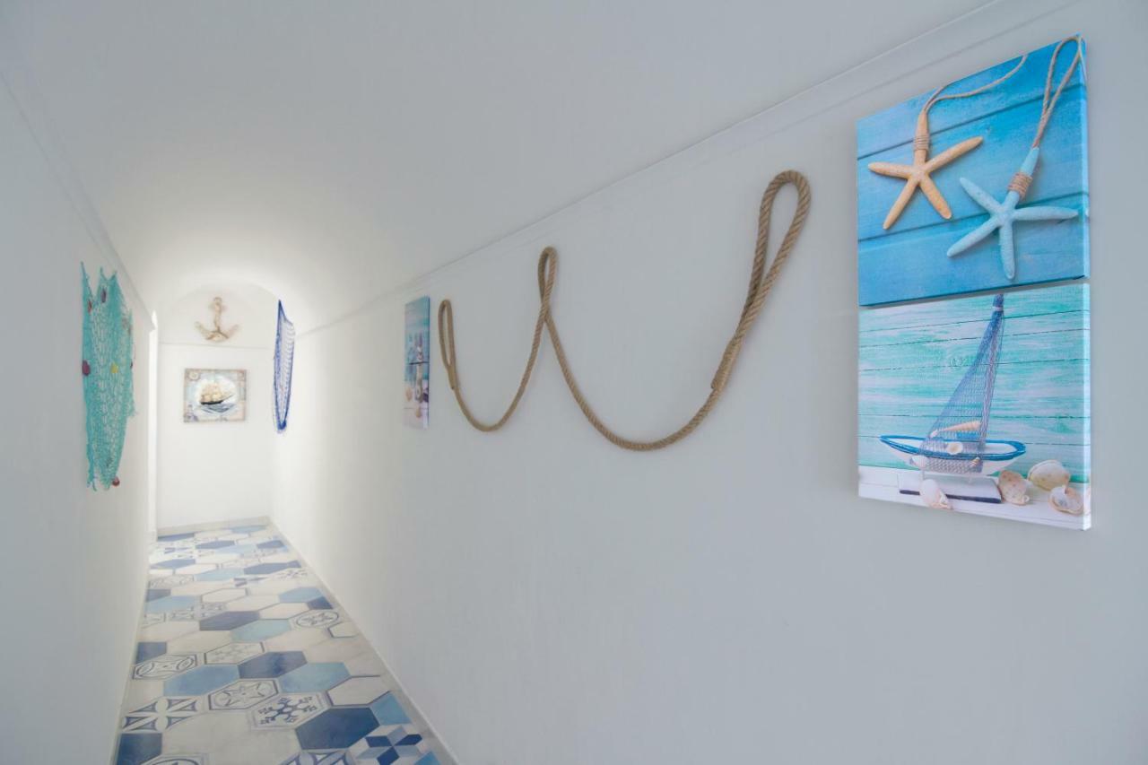 Aquamarine Relaxing Capri Suites Luaran gambar